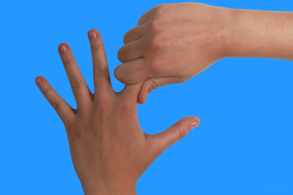 masaje dedos de la mano 3