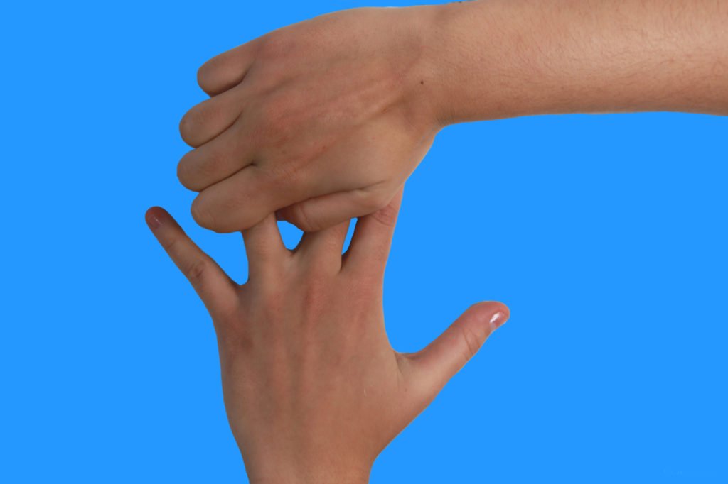masaje dedos de la mano 5